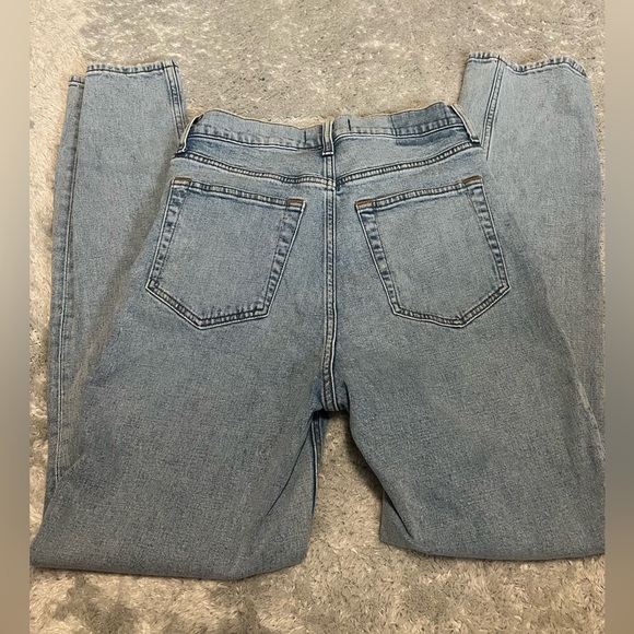 Ultra High Rise Jeans - Picture 5 of 5